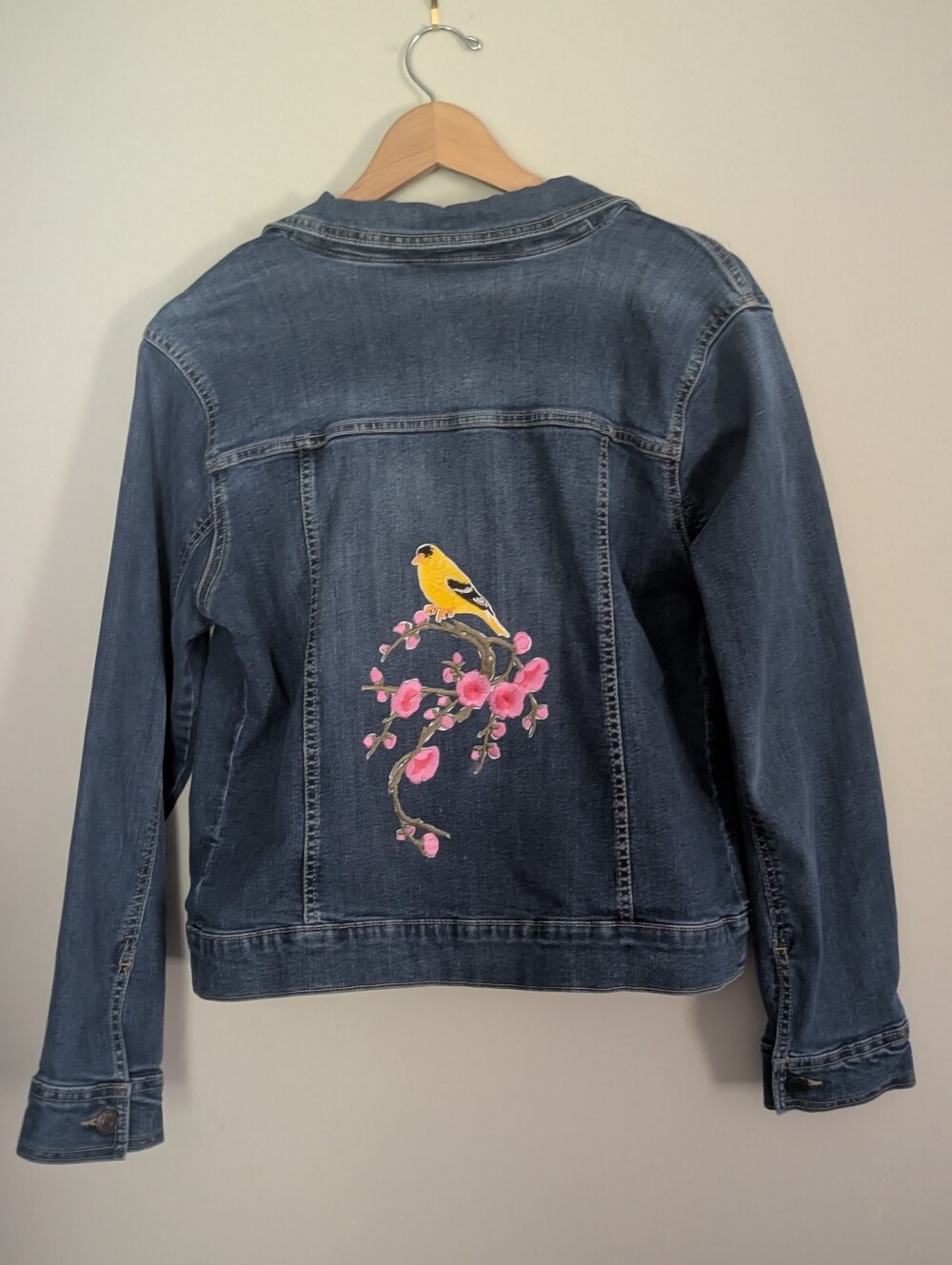 UpCycled | Women's Large | Goldfinch